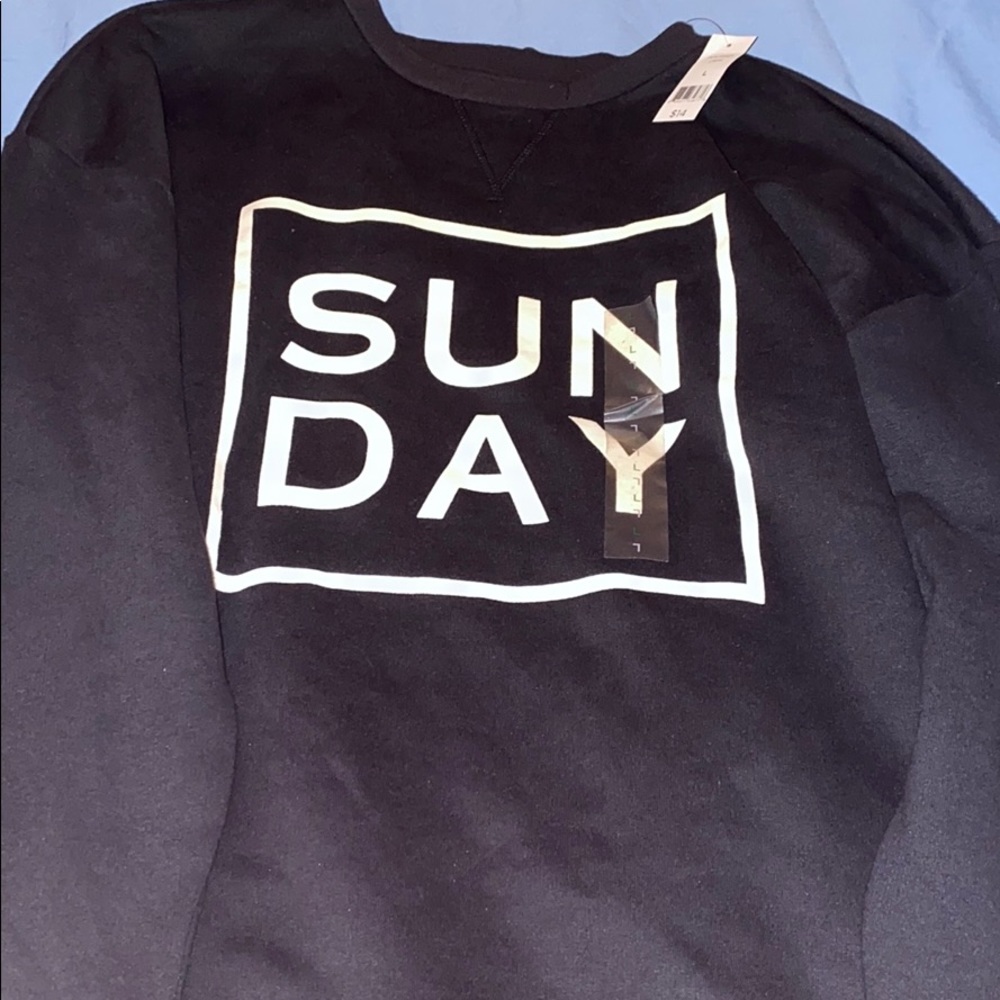 Sunday Sweatshirt/Pullover